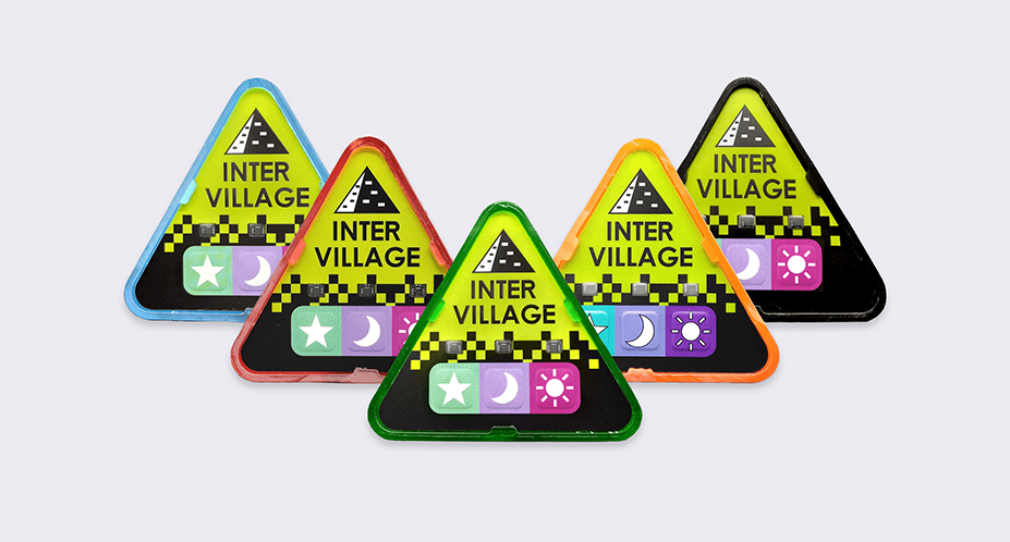 The Intervillage Badge is available in 5 colors
